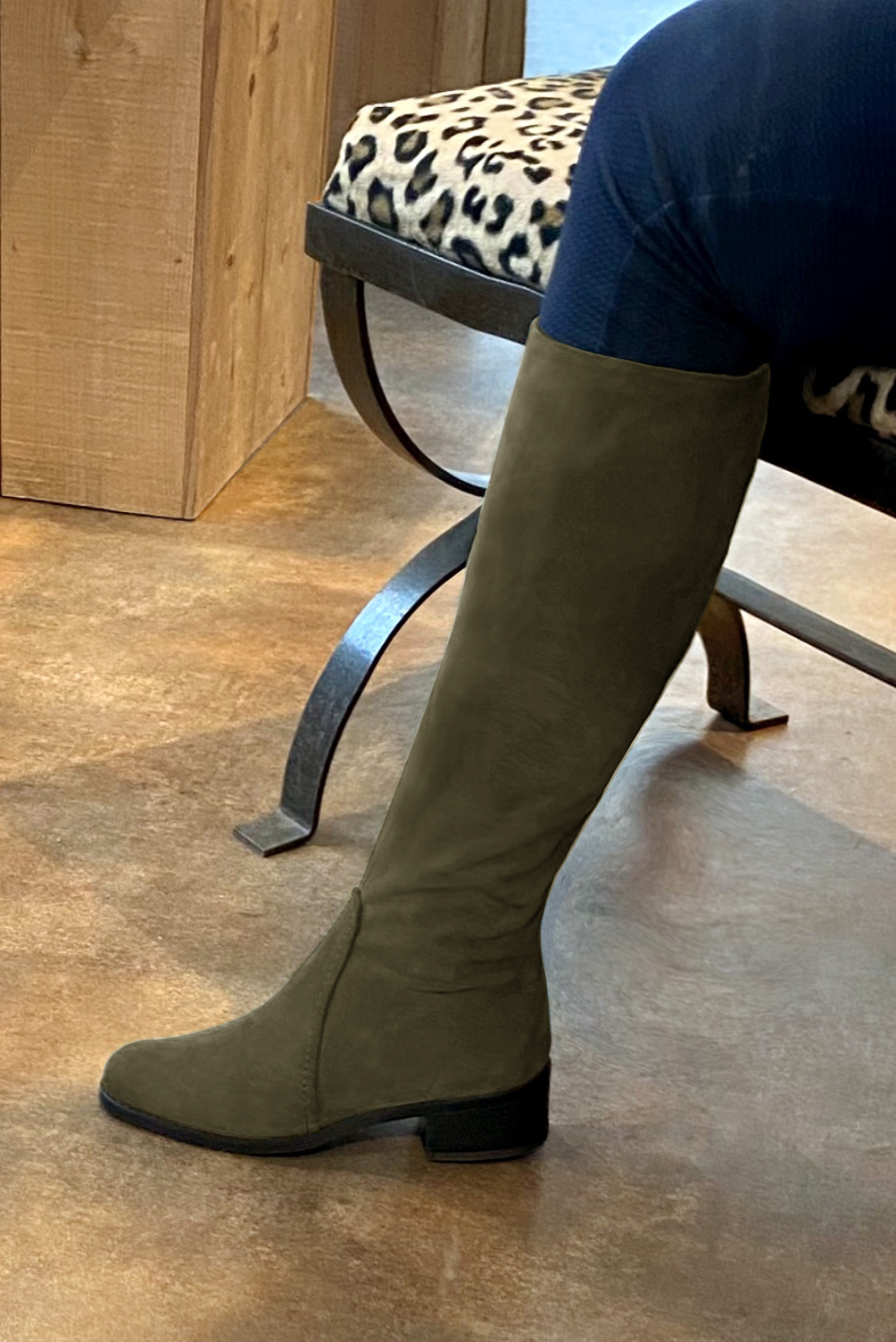 Khaki green women's riding knee-high boots. Round toe. Low leather soles. Made to measure. Top view - Florence KOOIJMAN